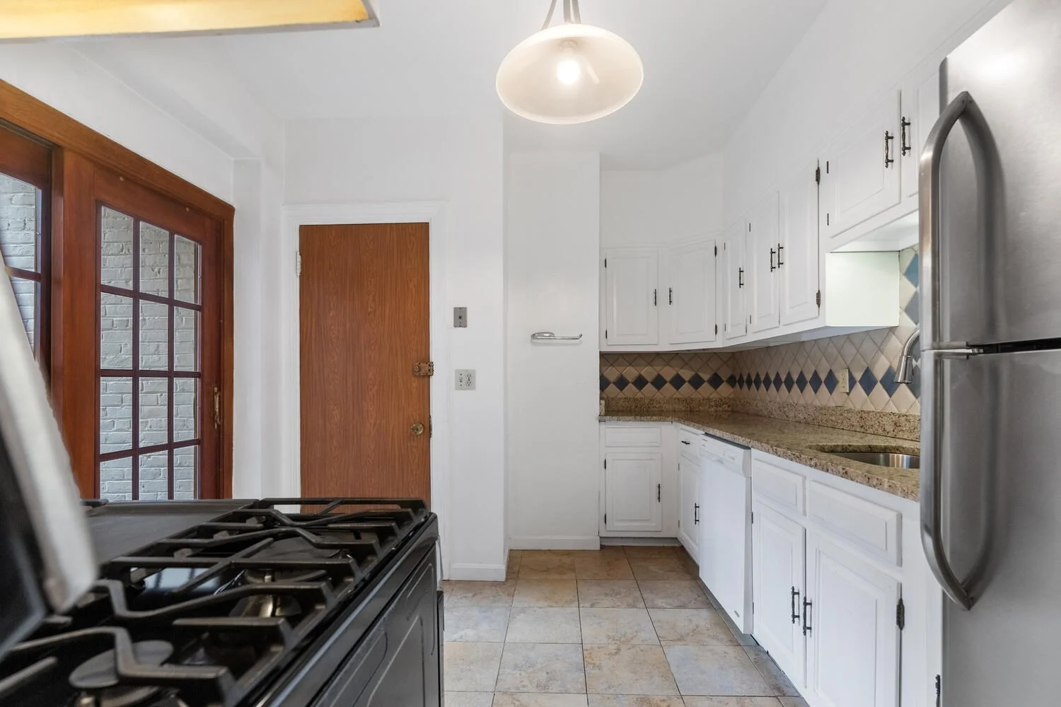 2 bed, 2 bath apartment for rent at 315 Tappan Unit 1, Brookline Hills — photo 10 of 28