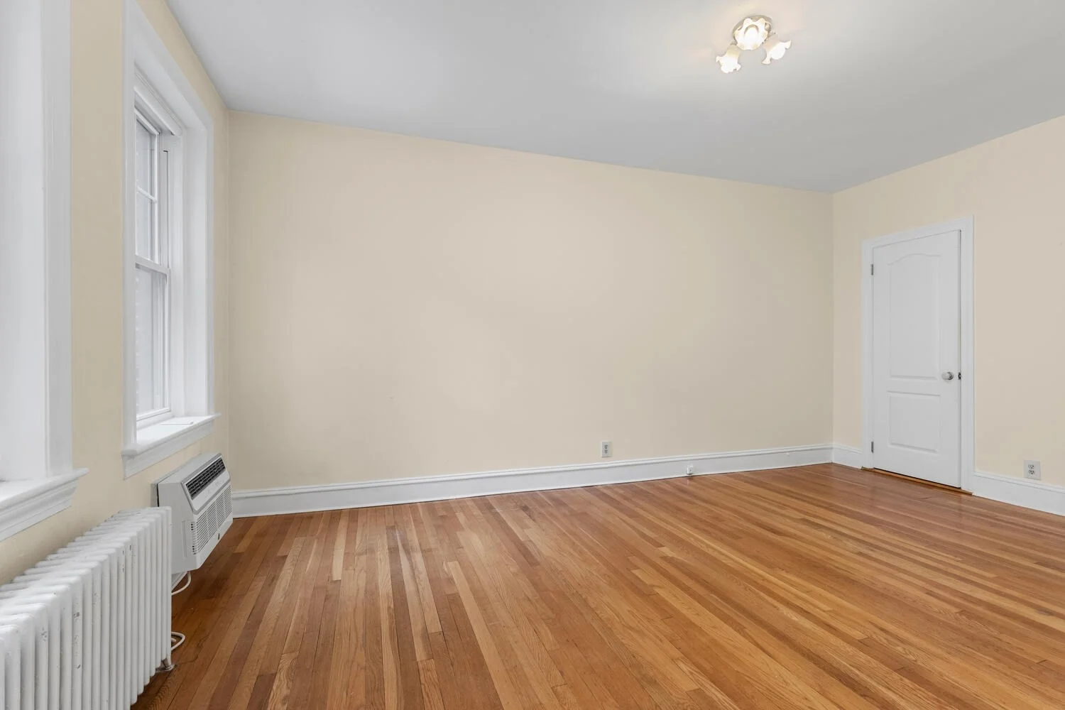2 bed, 2 bath apartment for rent at 315 Tappan Unit 1, Brookline Hills — photo 19 of 28