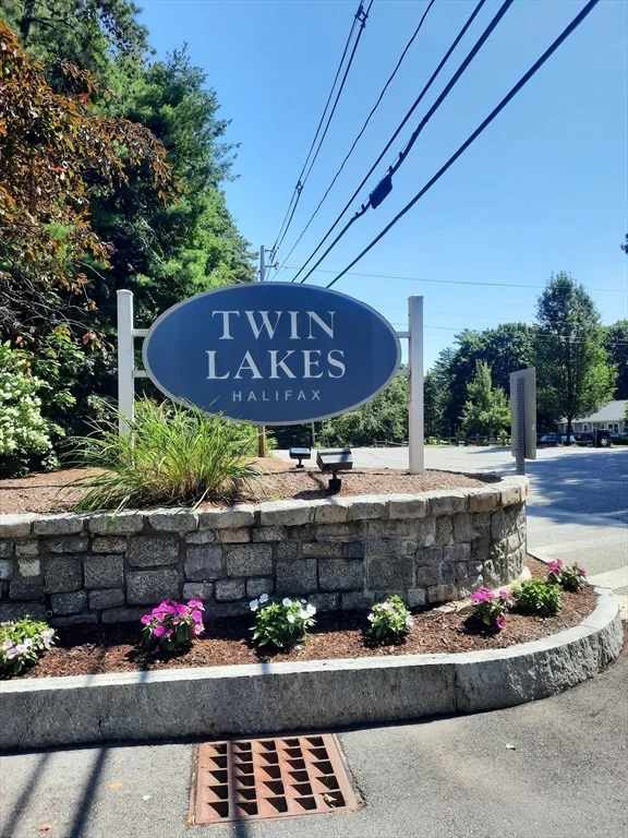 2 bed, 1 bath apartment for rent at 315 Twin Lakes Dr Unit 315, Halifax — photo 2 of 8