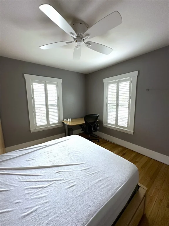 3 bed, 1 bath apartment for rent at 315 Windsor St Unit 315, Wellington-Harrington — photo 18 of 23