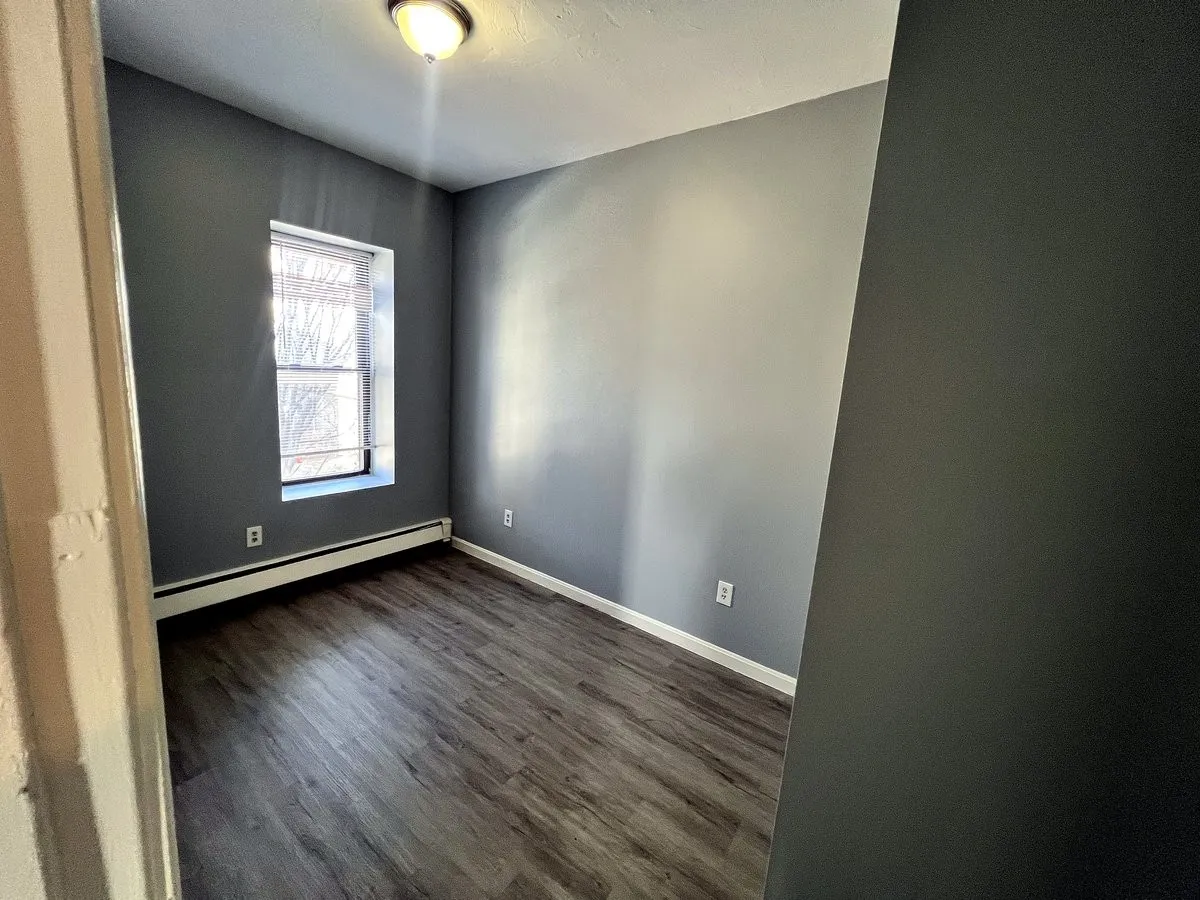 3 bed, 1 bath apartment for rent at 3150 Washington St Unit 2, Jamaica Plain — photo 4 of 5