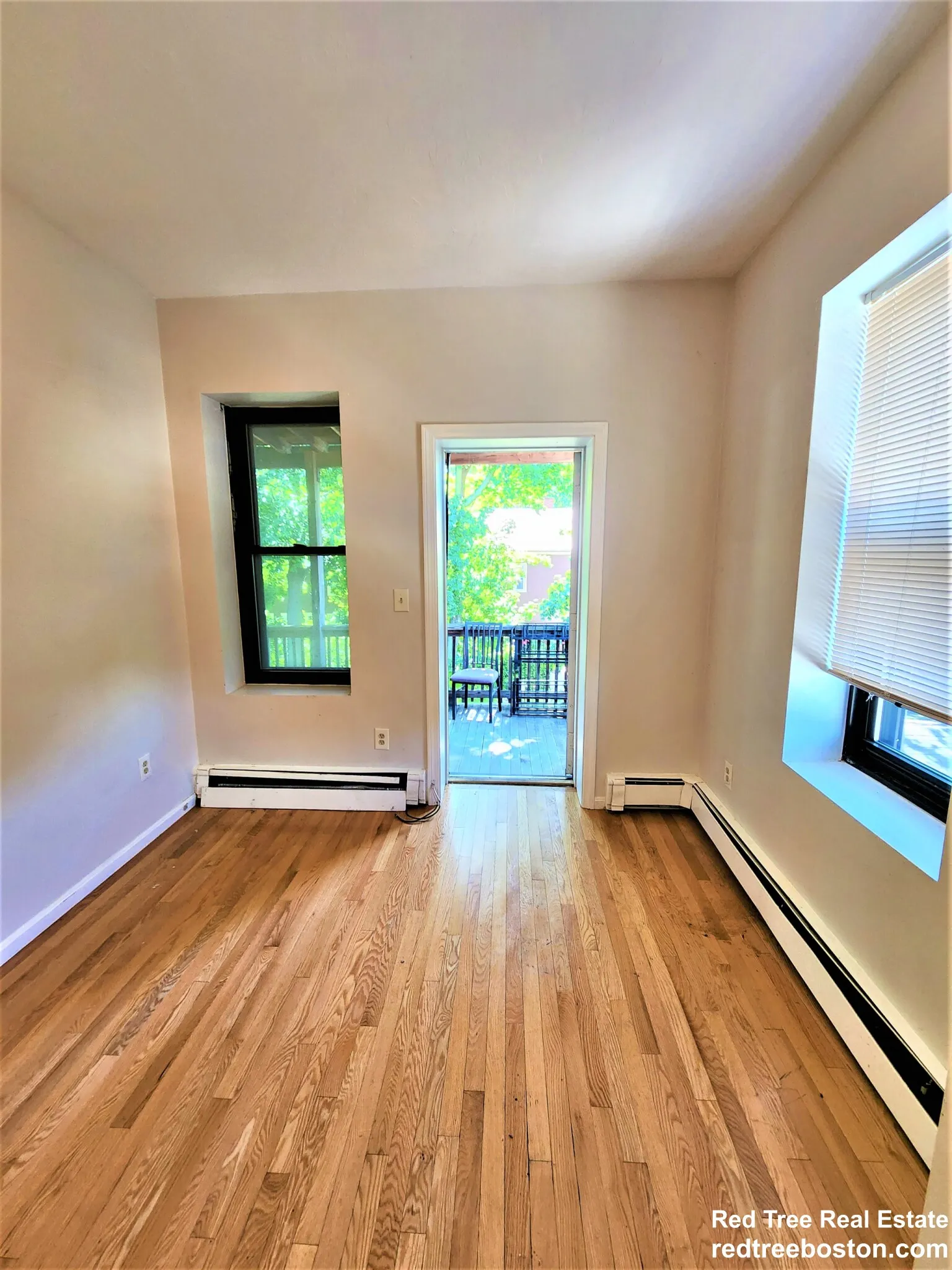 3 bed, 1.5 bath apartment for rent at 3150 Washington St Unit 3, Jamaica Plain — photo 3 of 15