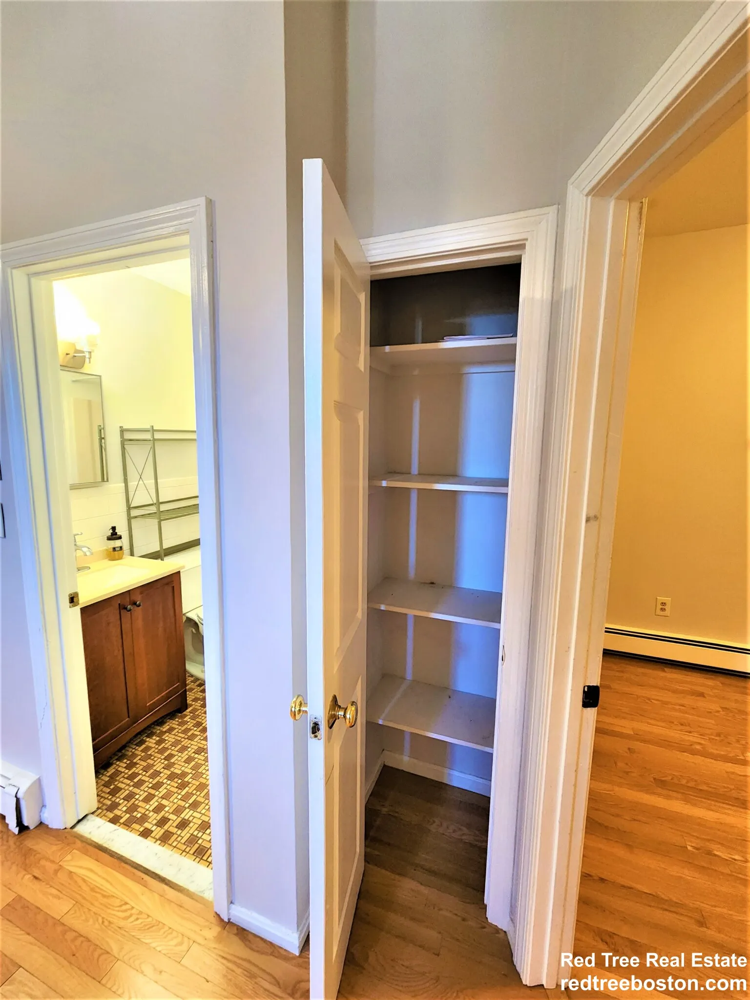 3 bed, 1.5 bath apartment for rent at 3150 Washington St Unit 3, Jamaica Plain — photo 6 of 15