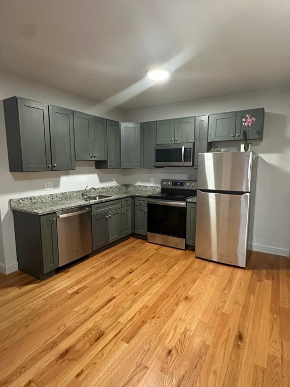 1 bed, 1 bath apartment for rent at 316 Essex St Unit 404, Lawrence — photo 2 of 5