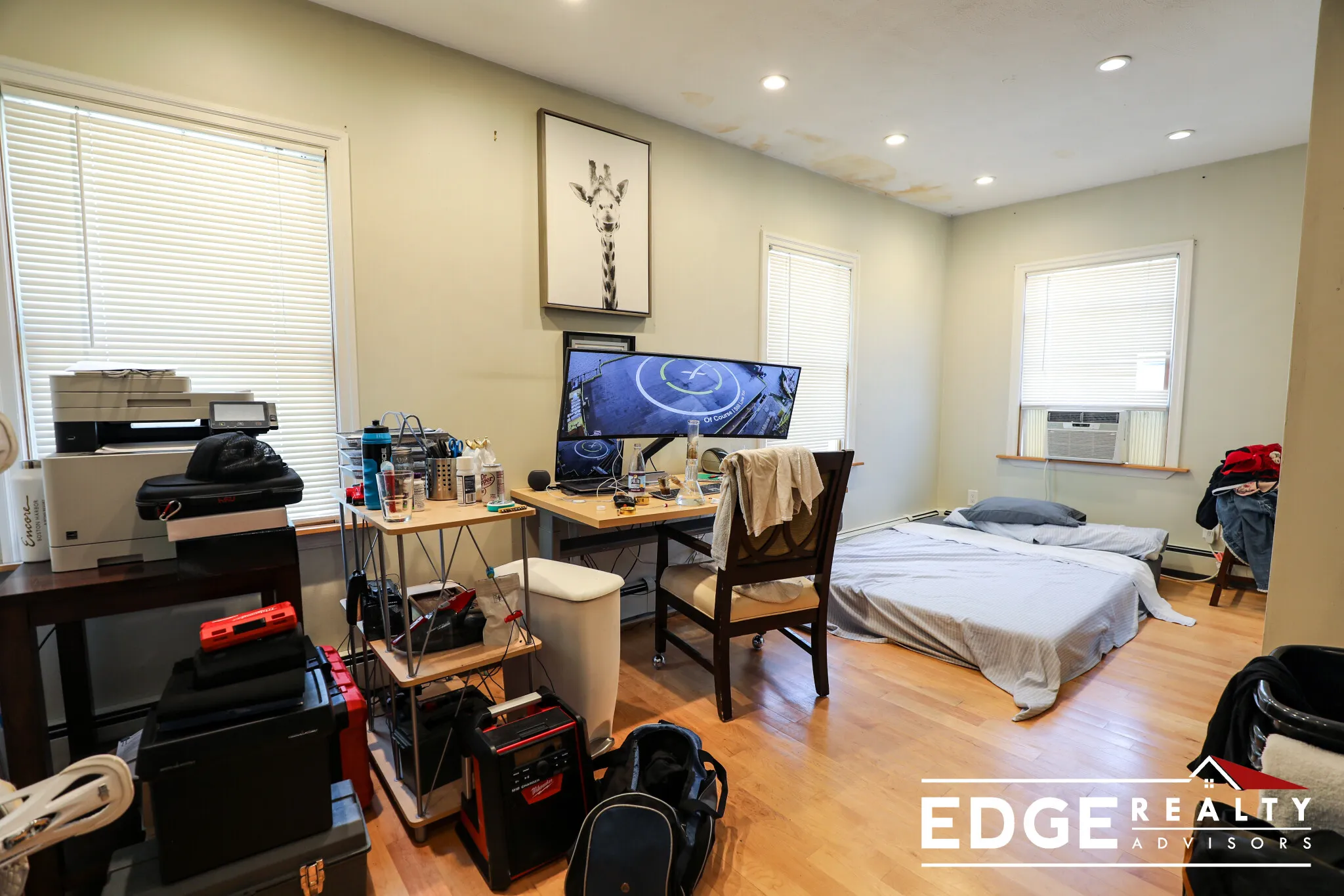 3 bed, 1 bath apartment for rent at 316 North Harvard St Unit 2, Allston — photo 9 of 10