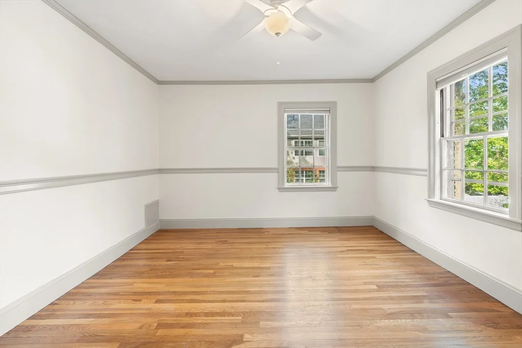 3 bed, 2 bath apartment for rent at 316 Russett Rd, Chestnut Hill — photo 20 of 38