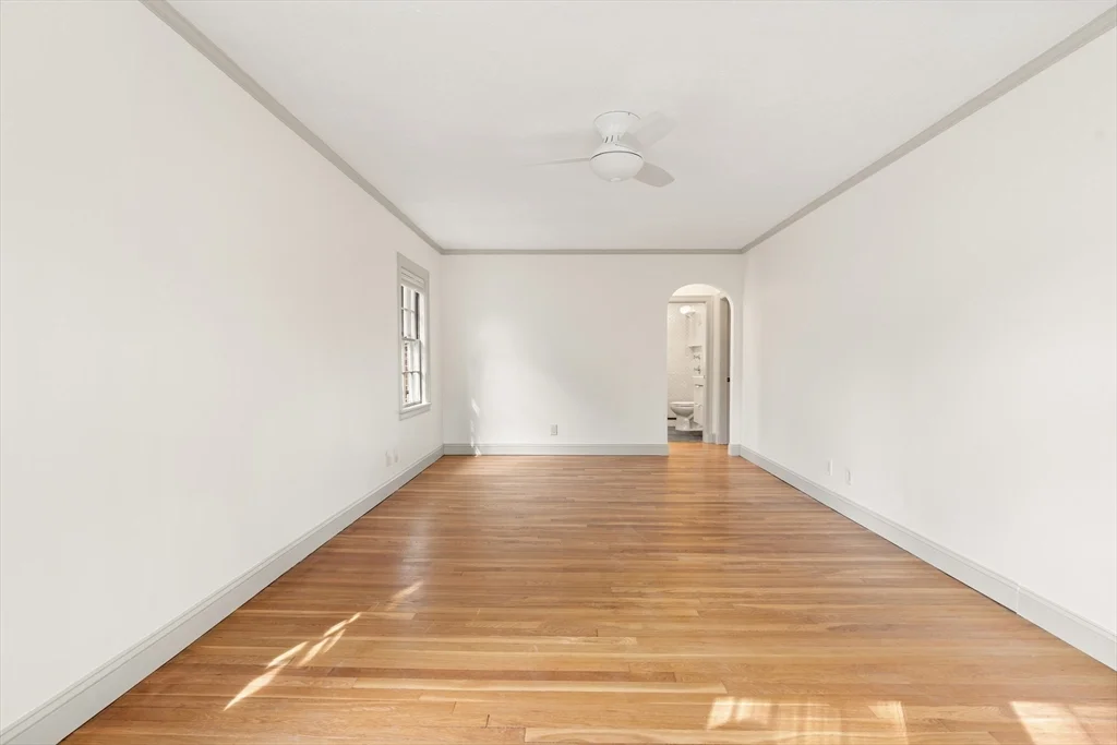 3 bed, 2 bath apartment for rent at 316 Russett Rd, Chestnut Hill — photo 26 of 38