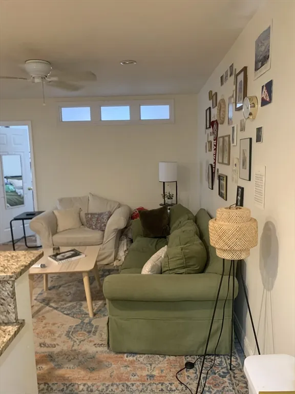 3 bed, 1 bath apartment for rent at 316 Saint Paul St Unit 4, North Brookline — photo 6 of 9
