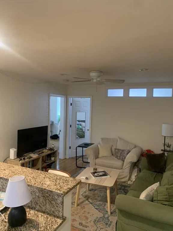 3 bed, 1 bath apartment for rent at 316 Saint Paul St Unit 4, North Brookline — photo 4 of 9