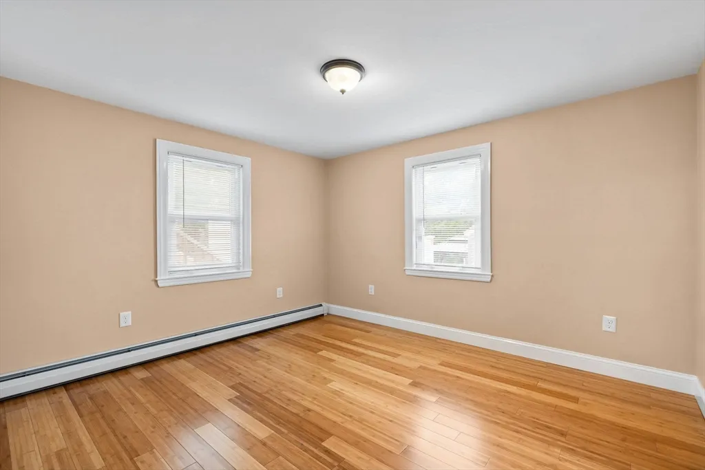 3 bed, 2 bath apartment for rent at 316 Vane Unit 1, Revere — photo 13 of 24