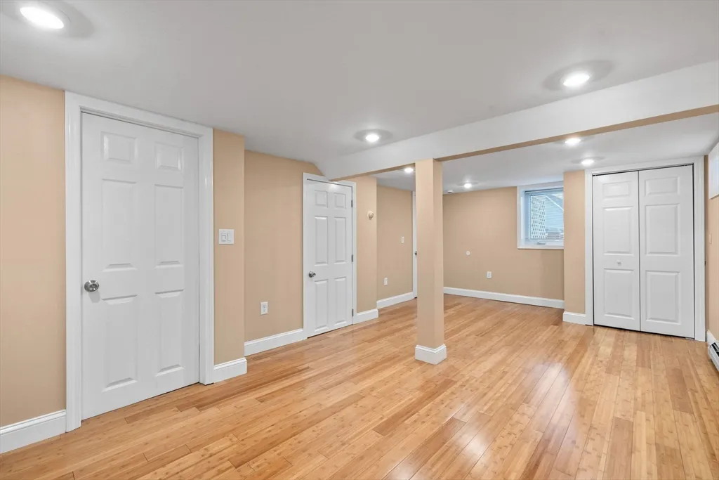 3 bed, 2 bath apartment for rent at 316 Vane Unit 1, Revere — photo 18 of 24