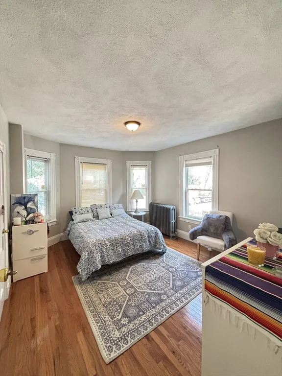 3 bed, 1.5 bath apartment for rent at 316 Western Ave Unit 1, Riverside — photo 7 of 20
