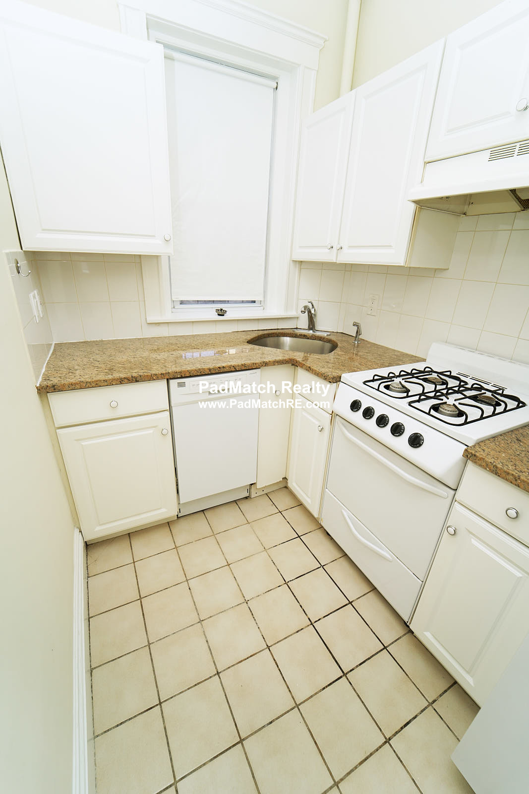 2 bed, 1 bath apartment for rent at 317 Allston St Unit 11, Brighton — photo 5 of 18