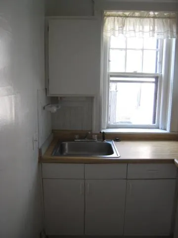 Studio bed, 1 bath apartment for rent at 317 Allston St Unit 15, Brighton — photo 13 of 17