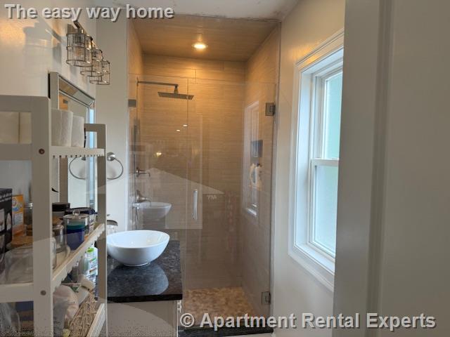 4 bed, 3 bath apartment for rent at 317 Lynn St, Malden — photo 5 of 21