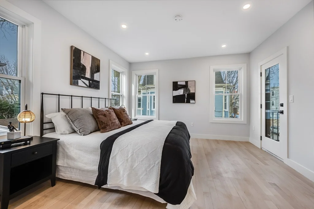 3 bed, 3 bath apartment for rent at 317 Pearl Unit 1, Cambridgeport — photo 24 of 36
