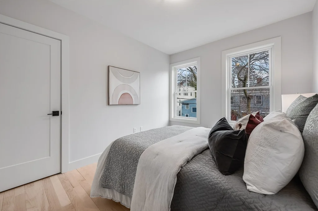 3 bed, 3 bath apartment for rent at 317 Pearl Unit 1, Cambridgeport — photo 31 of 36