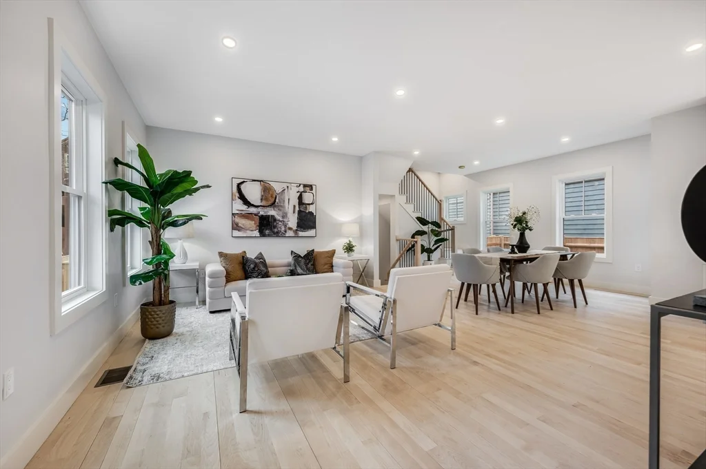 3 bed, 3 bath apartment for rent at 317 Pearl Unit 1, Cambridgeport — photo 4 of 36