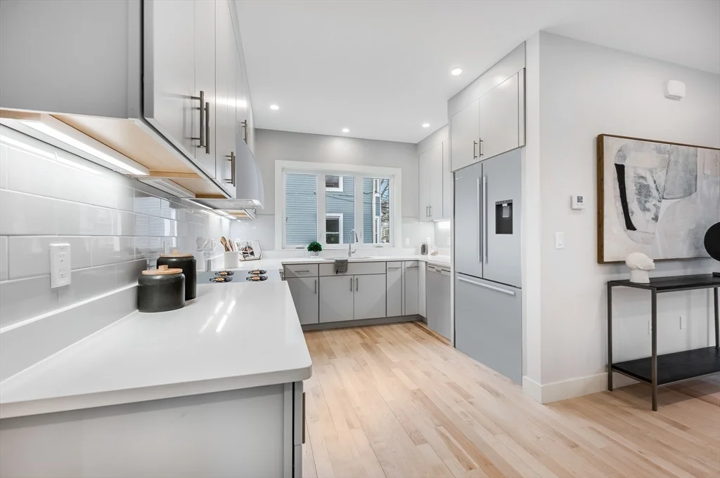 3 bed, 3 bath apartment for rent at 317 Pearl Unit 1, Cambridgeport — photo 7 of 36