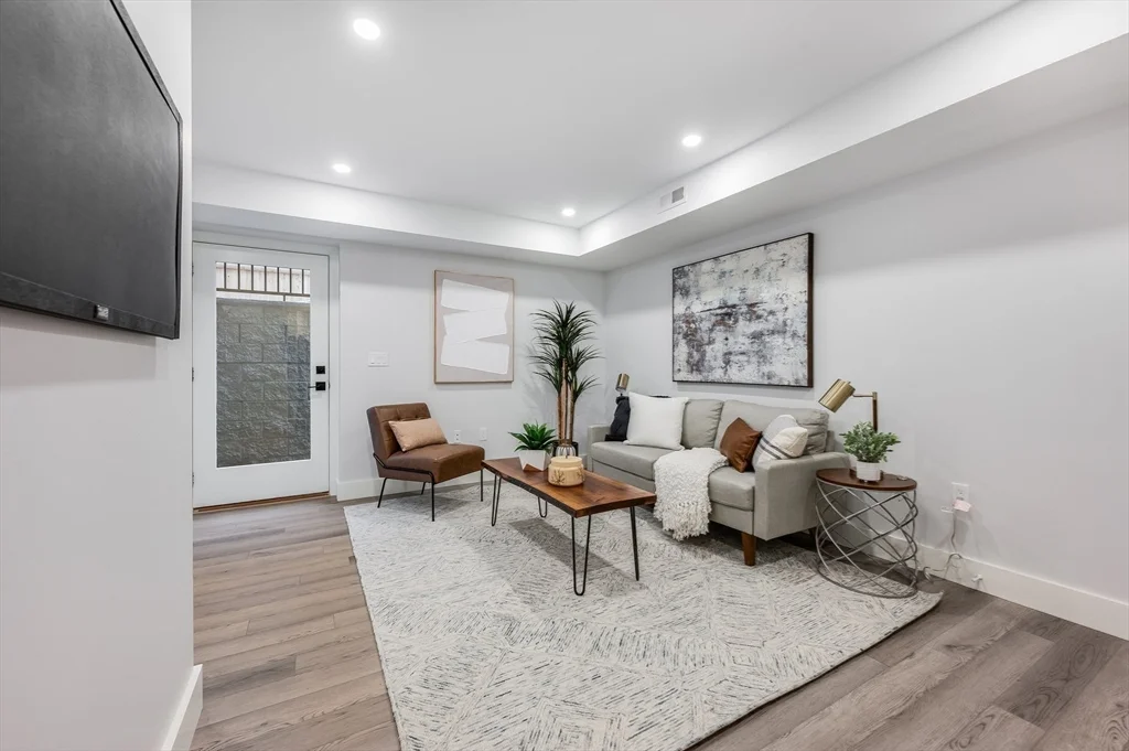 3 bed, 3 bath apartment for rent at 317 Pearl Unit 1, Cambridgeport — photo 16 of 36