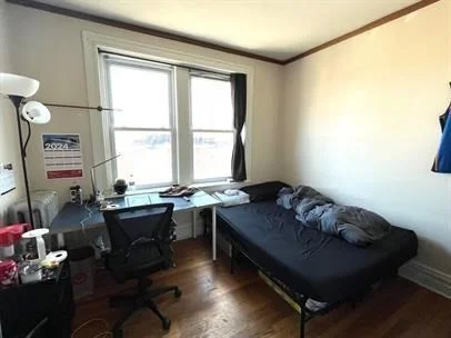4 bed, 1 bath apartment for rent at 317 Saint Paul St Unit 3, Brookline — photo 4 of 8