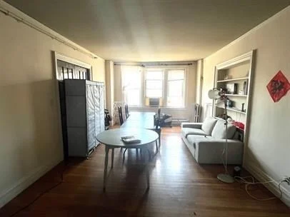 4 bed, 1 bath apartment for rent at 317 Saint Paul St Unit 3, Brookline — photo 6 of 8
