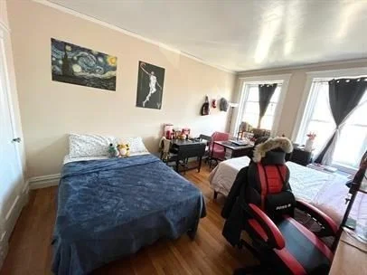 4 bed, 1 bath apartment for rent at 317 Saint Paul St Unit 3, Brookline — photo 3 of 8