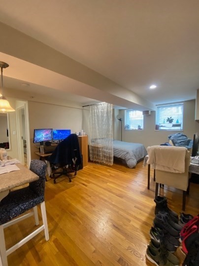 1 bed, 1 bath apartment for rent at 317 Saint Paul St Unit 4, Brookline — photo 3 of 7