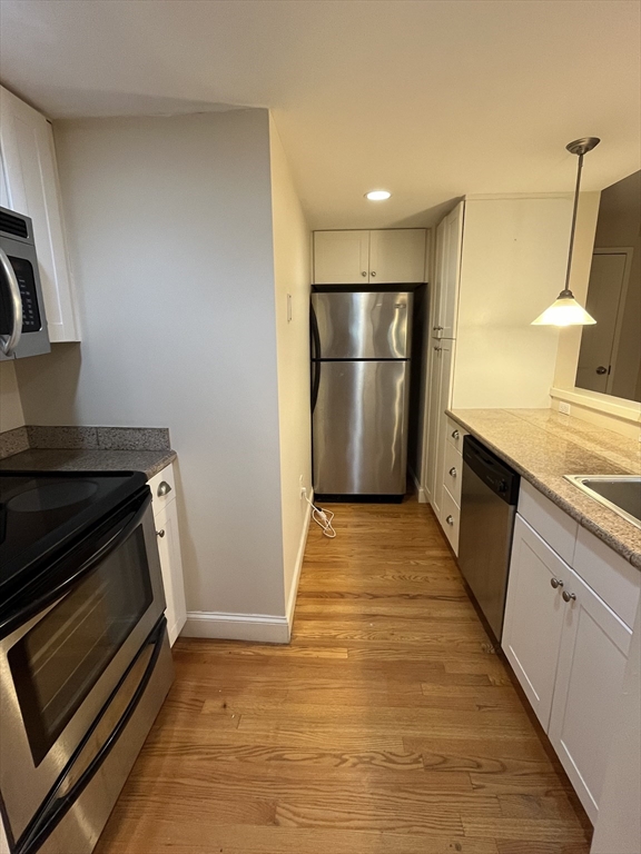 1 bed, 1 bath apartment for rent at 317 Saint Paul St Unit 5, Brookline — photo 6 of 11