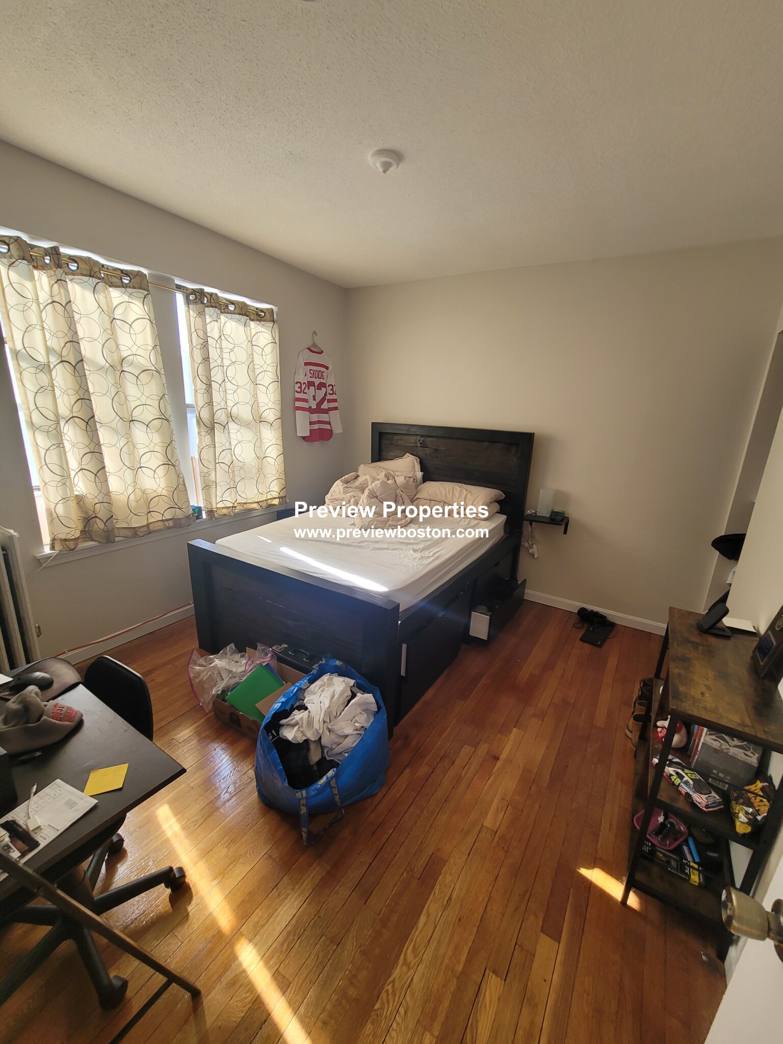 2 bed, 1 bath apartment for rent at 317 Summit Ave Unit 9P, Brighton — photo 3 of 5
