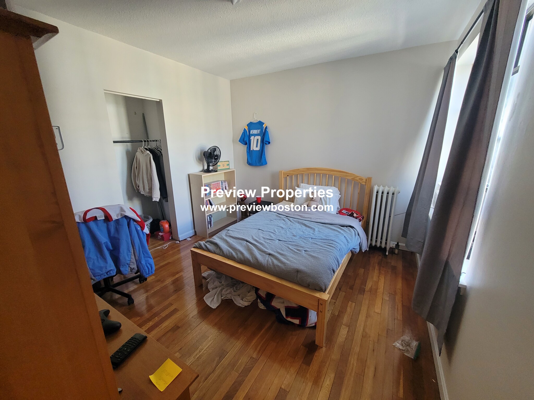 2 bed, 1 bath apartment for rent at 317 Summit Ave Unit 9P, Brighton — photo 4 of 5
