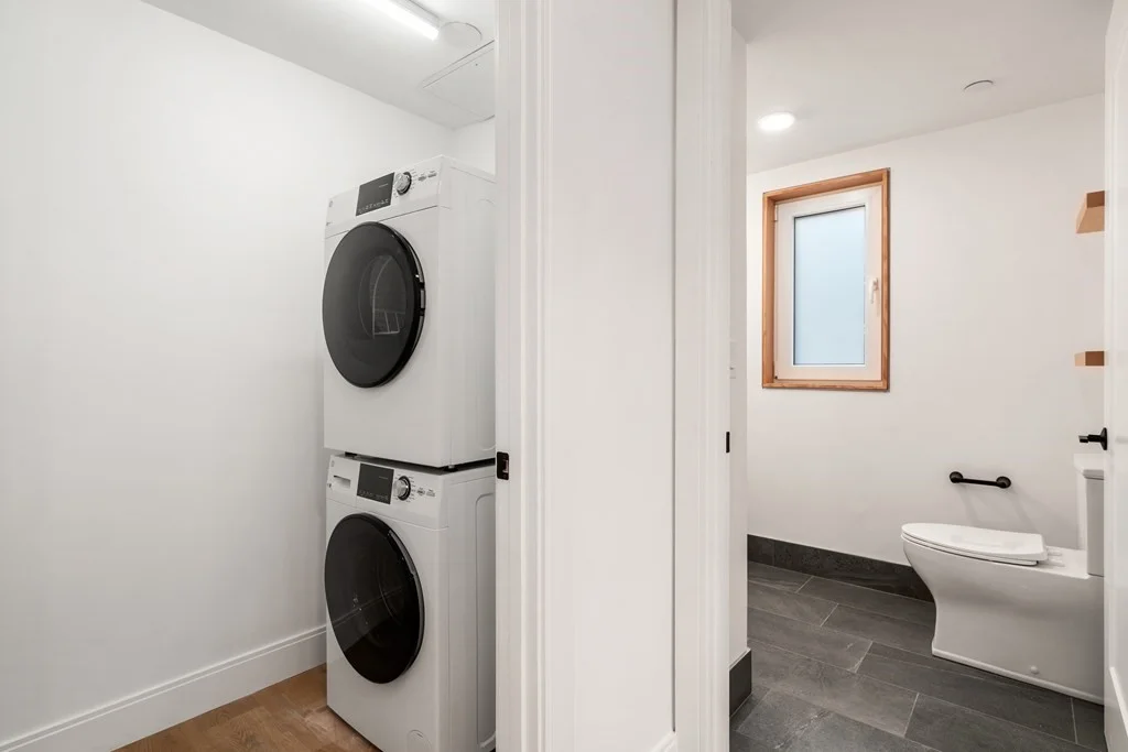 2 bed, 1 bath apartment for rent at 3171 Washington St Unit 202, Jamaica Plain — photo 10 of 12