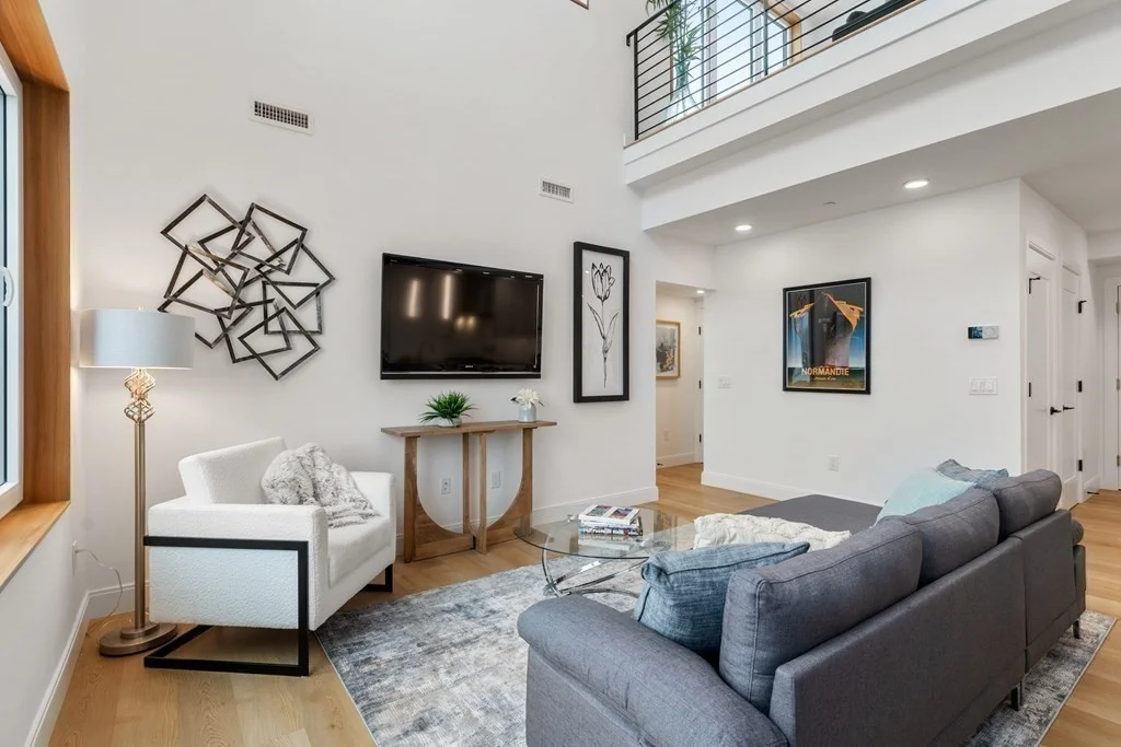 2 bed, 1 bath apartment for rent at 3171 Washington St Unit 304, Jamaica Plain — photo 6 of 20