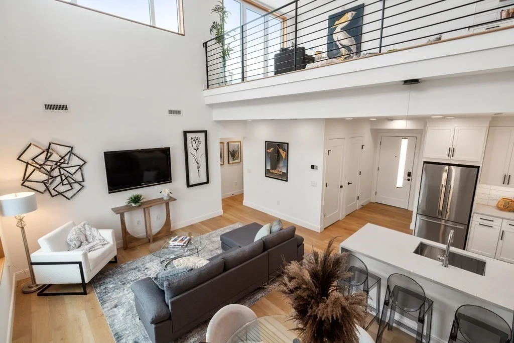2 bed, 1 bath apartment for rent at 3171 Washington St Unit 304, Jamaica Plain — photo 2 of 20