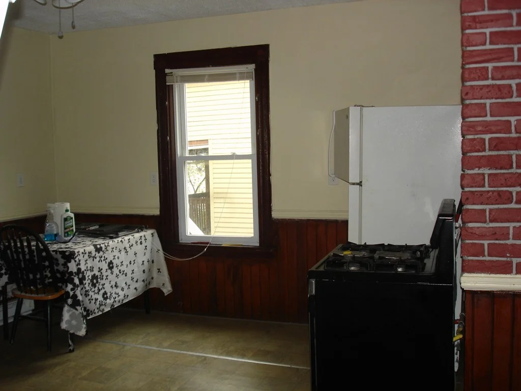 2 bed, 1 bath apartment for rent at 318 - 320 Elm St Unit 3, Fitchburg — photo 4 of 5