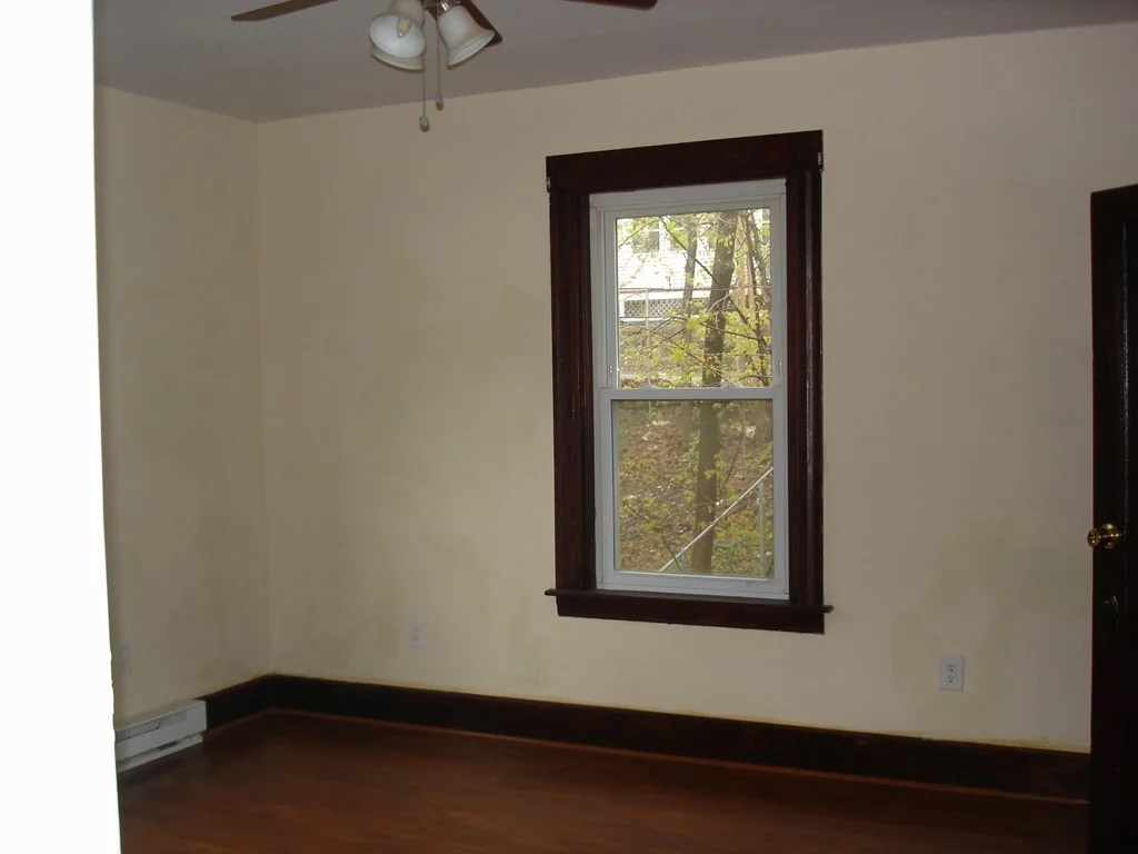 2 bed, 1 bath apartment for rent at 318 - 320 Elm St Unit 3, Fitchburg — photo 3 of 5
