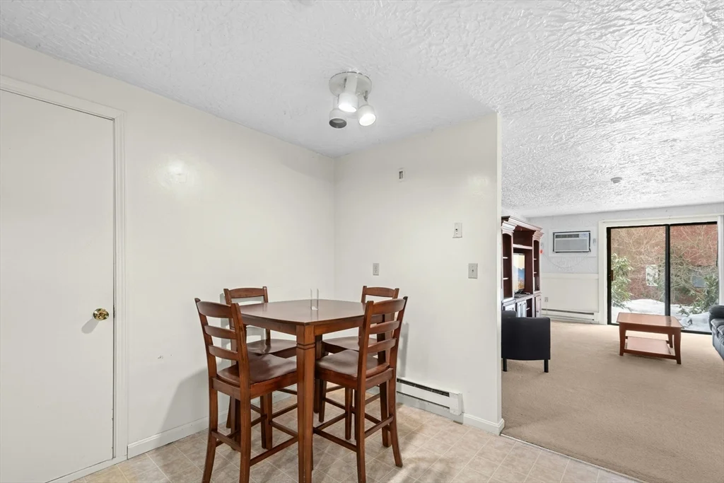 2 bed, 1 bath apartment for rent at 318 Codman Hill Unit 5E, Boxborough — photo 7 of 20