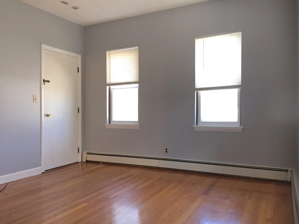 1 bed, 1 bath apartment for rent at 318 Granite St Unit 1, Quincy — photo 7 of 9
