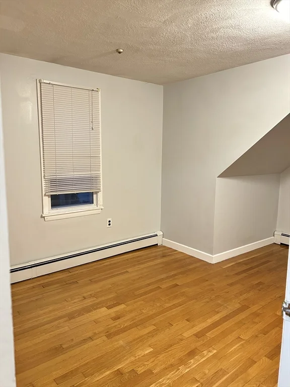 3 bed, 1 bath apartment for rent at 318 Granite St Unit 2, Quincy — photo 13 of 19