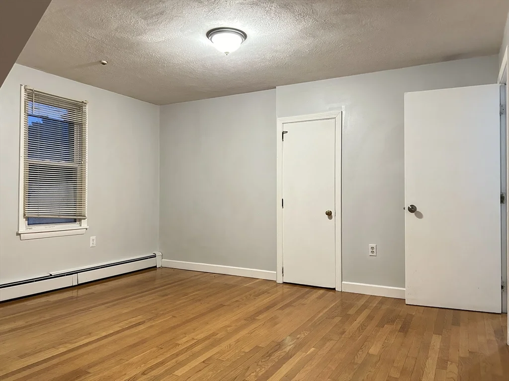 3 bed, 1 bath apartment for rent at 318 Granite St Unit 2, Quincy — photo 17 of 19