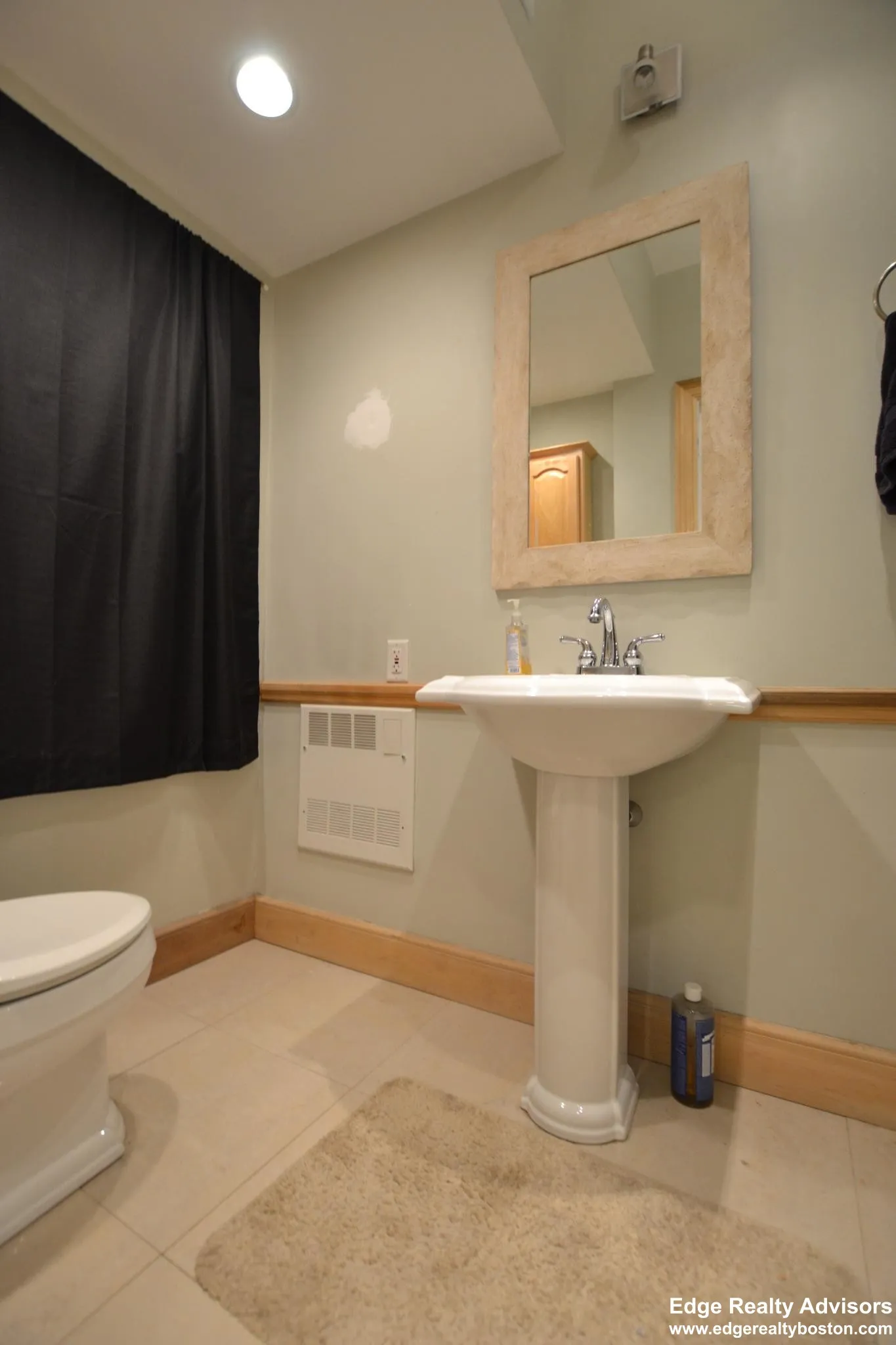 3 bed, 2 bath apartment for rent at 318 North Harvard St Unit 1, Allston — photo 8 of 16