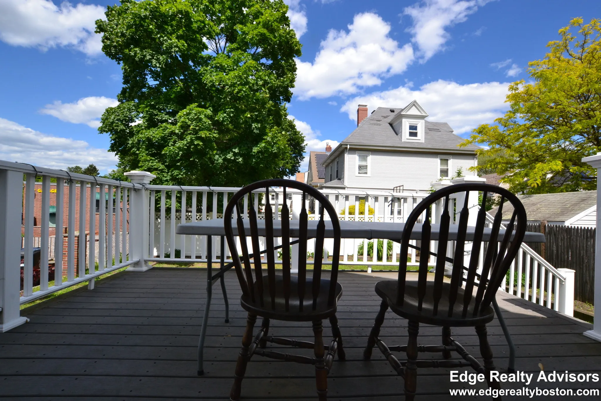 3 bed, 2 bath apartment for rent at 318 North Harvard St Unit 1, Allston — photo 3 of 16