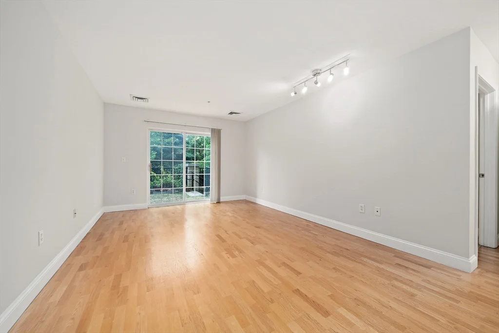 2 bed, 2 bath apartment for rent at 318 Rindge Ave Unit 114, Cambridge — photo 8 of 33