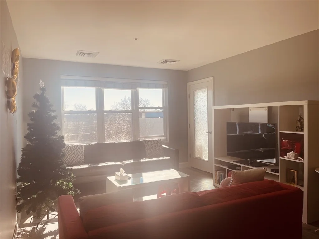 2 bed, 2 bath apartment for rent at 318 Rindge Ave Unit 304, North Cambridge — photo 10 of 27