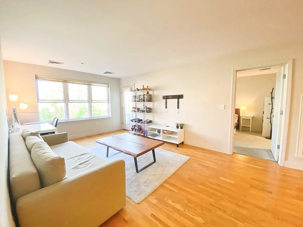 2 bed, 2 bath apartment for rent at 318 Rindge Ave Unit 405, North Cambridge — photo 7 of 25