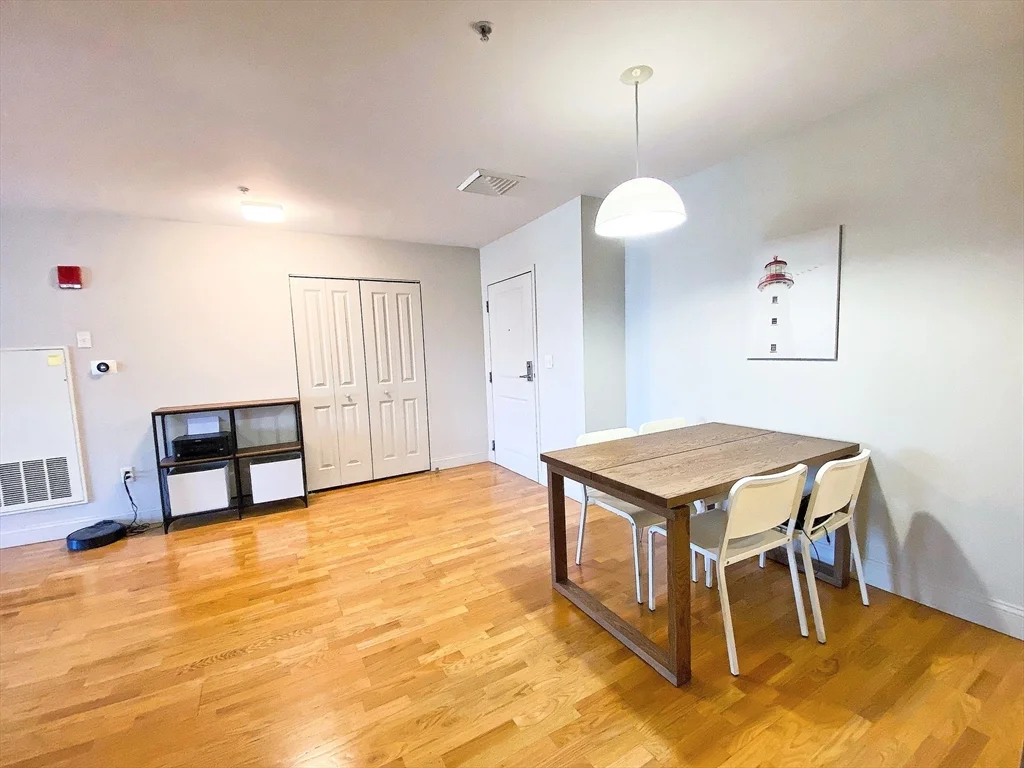 2 bed, 2 bath apartment for rent at 318 Rindge Ave Unit 405, North Cambridge — photo 10 of 25