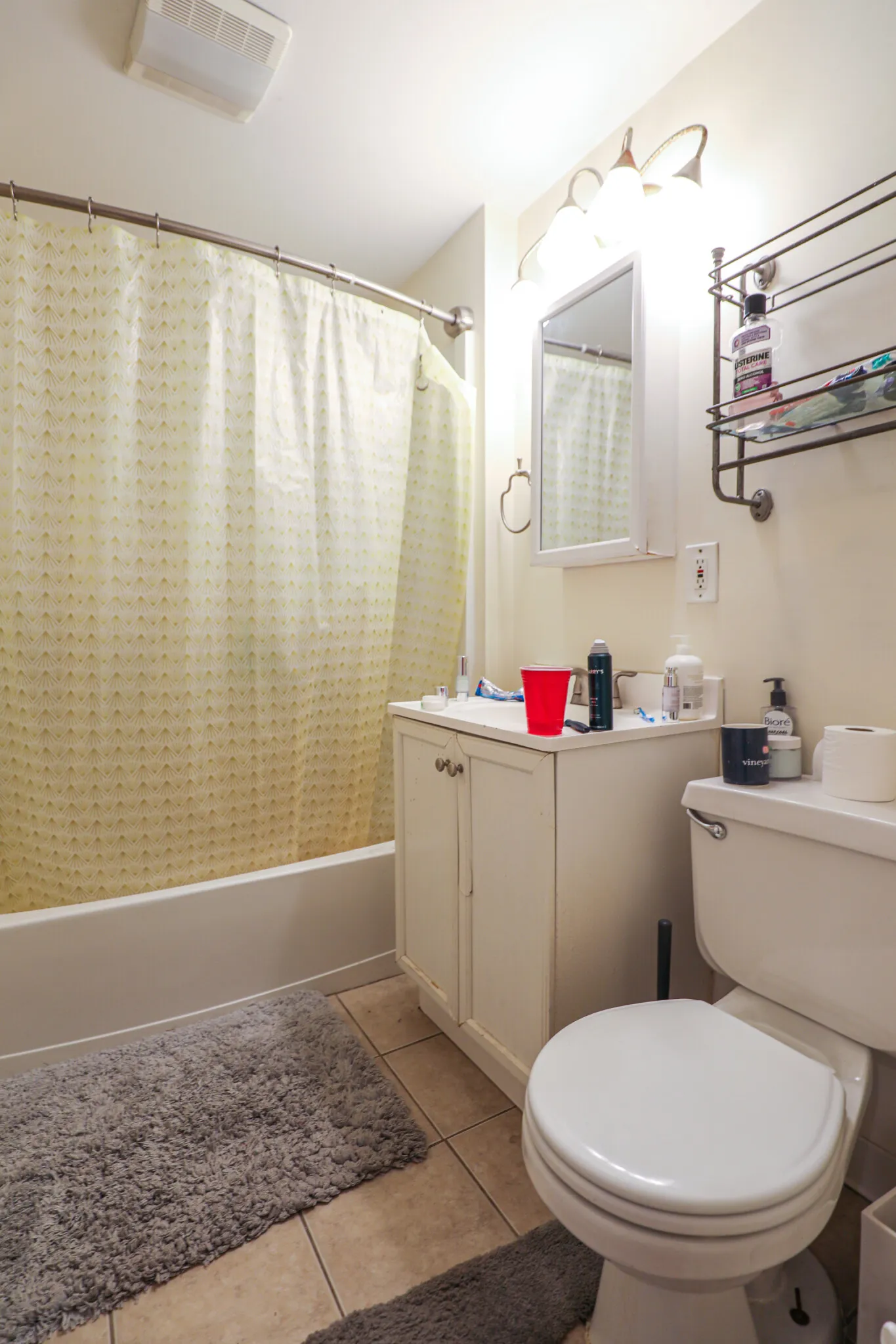 3 bed, 1 bath apartment for rent at 318 Saint Paul St Unit 4, West End — photo 7 of 10