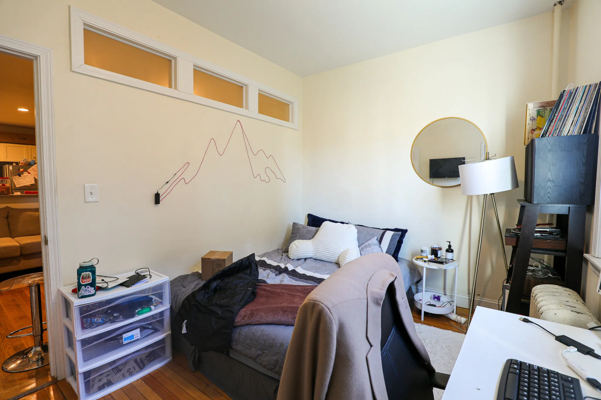 3 bed, 1 bath apartment for rent at 318 Saint Paul St Unit 4, West End — photo 9 of 10