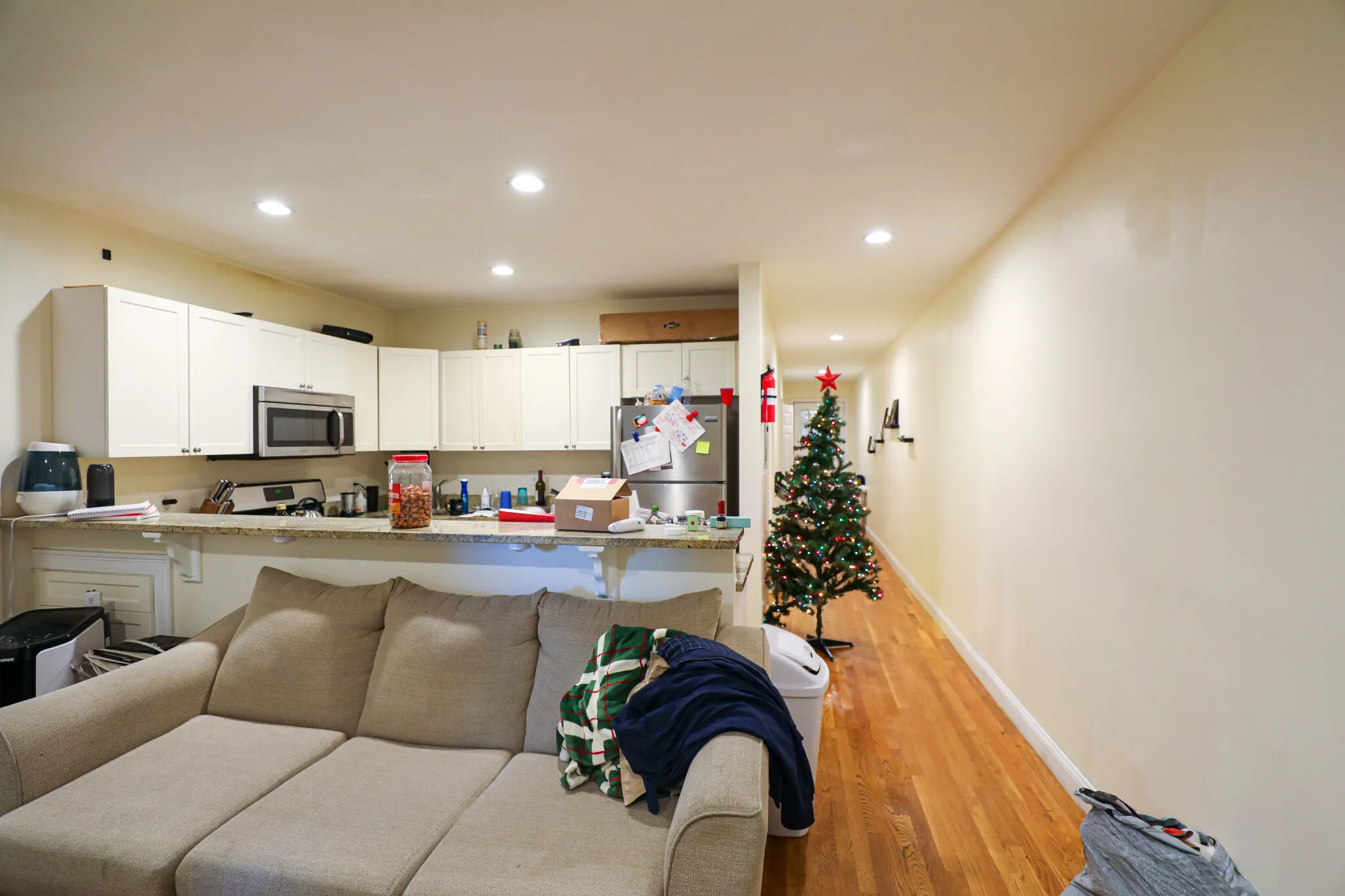 3 bed, 1 bath apartment for rent at 318 Saint Paul St Unit 4, West End — photo 2 of 10