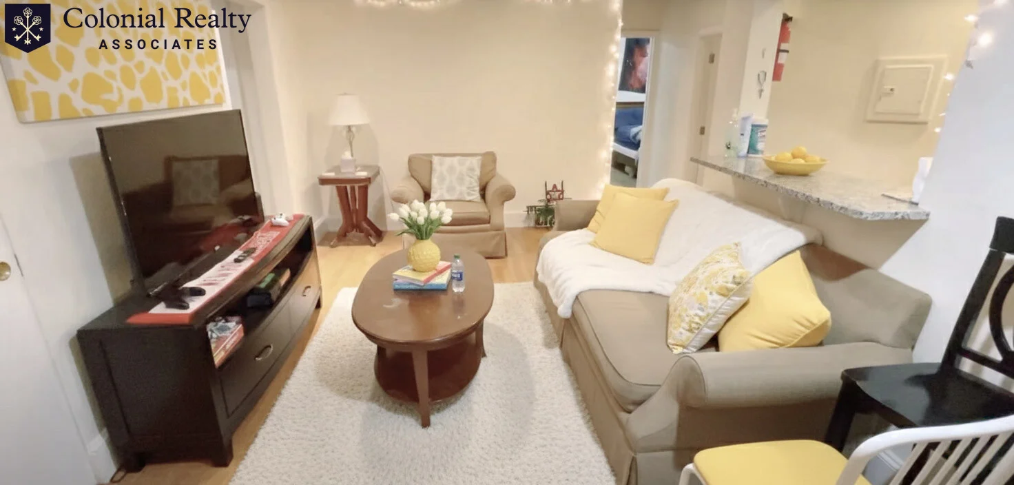 4 bed, 1 bath apartment for rent at 318 Saint Paul St Unit 5, Brookline